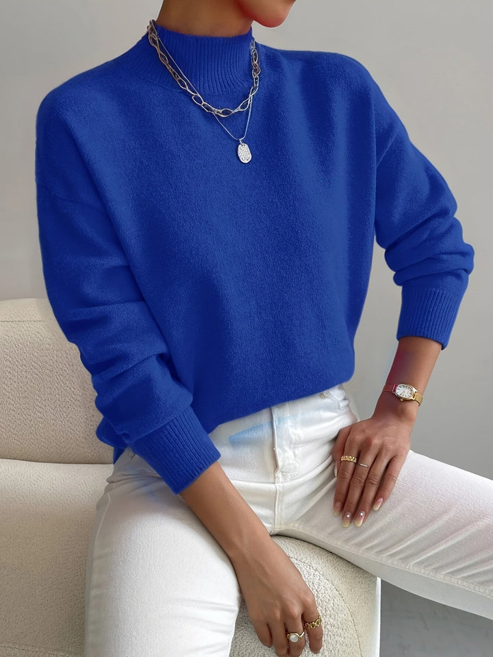 Daisy - Comfortable Turtleneck
