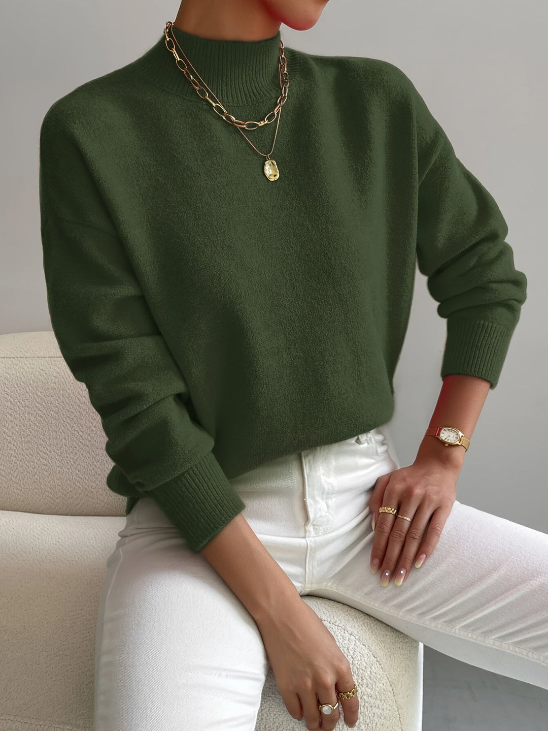 Daisy - Comfortable Turtleneck